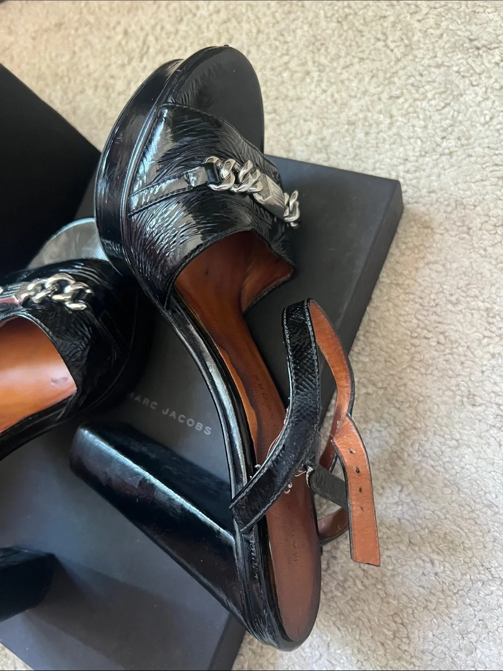 Marc Jacobs Black Patent Platform Sandals with Silver Chain